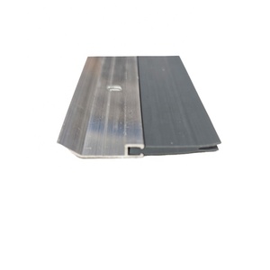 Joint <span class=keywords><strong>de</strong></span> <span class=keywords><strong>bas</strong></span> <span class=keywords><strong>de</strong></span> <span class=keywords><strong>porte</strong></span>, accessoires pour portes et fenêtres, bande <span class=keywords><strong>de</strong></span> <span class=keywords><strong>brosse</strong></span> en aluminium - Product Image 2