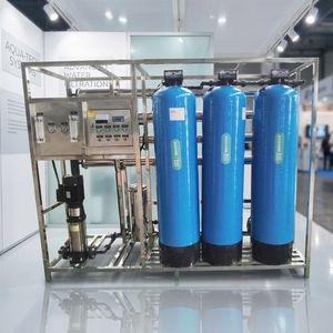 Sistema de Tratamiento de Agua Pura Comercial y Doméstico de 0.25t 250L/Hora con Ósmosis Inversa, Controlado por PLC y de Alta Eficiencia - Product Image 3