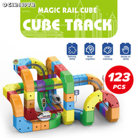 Jouets de construction en briques pour enfants, 123 pièces, bricolage, voie ferrée 3D, camion, train, voiture, cube