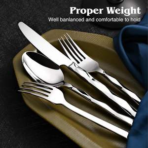 Juego de cubiertos duraderos de primera calidad Cubiertos decorativos de metal con acabado brillante Fácil de limpiar para comidas familiares Bodas y restaurantes - Product Image 5