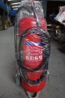 Extincteur à poudre sèche sur roues en acier rouge de classe A de 50 kg (type chariot)