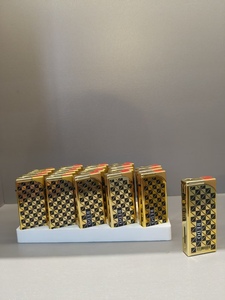 Briquet à gaz <span class=keywords><strong>butane</strong></span> classique Isqueiro avec logo, coupe-vent, portable, en métal, rechargeable, électronique tactile, pour cigares, cadeau d'extérieur, boîte - Product Image 5
