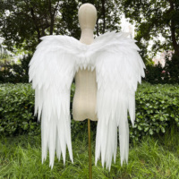 Großhandel Große Schwarze Weiße Engelsflügel Langlebige Schaumstoff-Flügel für Partys Cosplay Halloween Bühnenauftritte