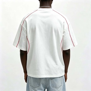 เสื้อยืดกีฬาผู้ชายสีพื้น ระบายอากาศได้ดี น้ำหนักเบา เหมาะสำหรับฤดูร้อน ใส่เล่นกีฬากลางแจ้ง ทรงโอเวอร์ไซส์ - Product Image 3