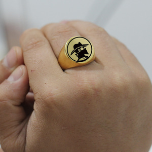 Bague en acier inoxydable de 22mm avec personnage de dessin animé, bijoux ronds pour hommes, cadeau provenant d'Europe et d'Amérique - Product Image 3