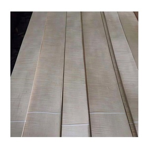 Realizzato in Linyi figurato sicomoro 0.5mm 1mm impiallacciatura decorativa in legno per legno di carbone di legno impiallacciato per decorazione murale - Product Image 1