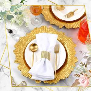 Vente en gros <span class=keywords><strong>Assiette</strong></span> de charge <span class=keywords><strong>réutilisable</strong></span> en or rose de 13 pouces élégante et bon marché pour les mariages et les fêtes Motif personnalisable pour les plats - Product Image 5
