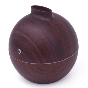 Mini humidificateur rond YX-010, 130 ml, alimenté par USB, machine d'aromathérapie pour la maison, le bureau et le bureau à domicile - Product Image 3
