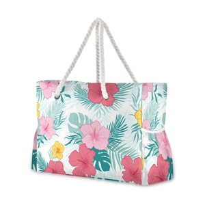 Offres de la Semaine : Sac Fourre-Tout Imperméable Personnalisé à Imprimé Floral Hawaïen, Sac à Main Utilitaire, Sac de Plage pour Femmes - Product Image 1