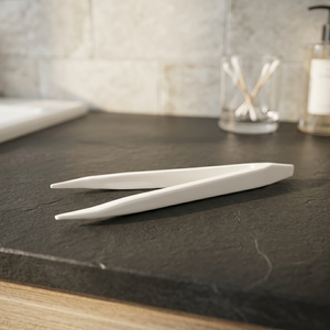 Pinces en plastique DK-767 avec boîte en plastique |   Pointe droite, surface lisse, non magnétique, adapté aux travaux manuels et au bricolage. - Product Image 3