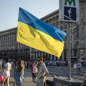 Hızlı teslimat açık hava reklam bayrakları 3x5FT ukrayna bayrakları, fabrika fiyat ukrayna bayrağı