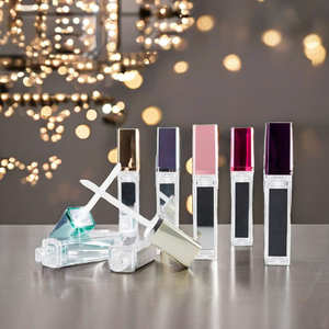 Gloss à lèvres avec lumière LED et miroir, bouchon à vis en plastique, couleur personnalisée, OEM, vente en gros - Product Image 2