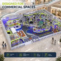 Aire de jeux intérieure commerciale en plastique pour enfants, style sportif tendance, avec toboggan lumineux LED, zone de jeux souple personnalisée pour centres commerciaux (OEM/ODM)