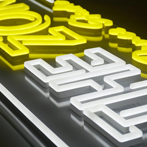 Letrero de Neón LED con Fuente Personalizada al por Mayor, Iluminación LED, Letrero de Letras de Neón Flexible para Fiestas, Bares y Publicidad - Product Image 6