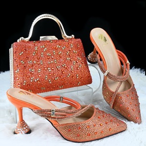 Conjuntos de Zapatos y Bolsos de Colores Lisos, Zapatos de Tacón de Aguja, Bolsos de Mano con el Mismo Diseño, <span class=keywords><strong>1</strong></span> Juego para Damas - Product Image 3