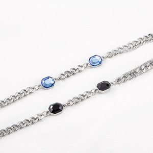 สร้อยคอแฟชั่นอินเทรนด์ ดีไซน์เรขาคณิต สีน้ำเงิน-ดำ ประดับคริสตัล ไทเทเนียมสตีล เครื่องประดับสำหรับทุกเพศ - Product Image 2