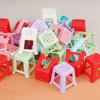 Miniature de cuisine, chaise et tabouret, modèle d'ornement pour maison de poupée, accessoire de jouet pour enfants 1:12