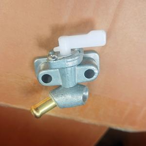 Tanque de Combustible Refrigerado por Aire 178F 186FA 192F para Motor Diésel, Interruptor de Distribución de Aceite, Bomba de Suministro de Combustible y Piezas - Product Image 3