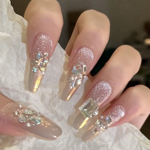 <span class=keywords><strong>Poudre</strong></span> Aurora et Diamant de Lune Scintillants Xiao Wanzi : <span class=keywords><strong>Faux</strong></span> Ongles Press-On Faits Main Élégants et Haut de Gamme - Product Image 4