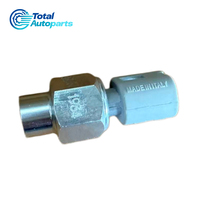 Capteur de pression de la direction assistée OEM 7700413763 7700435692 497610324R pour Renault Clio Espace Megane Laguna