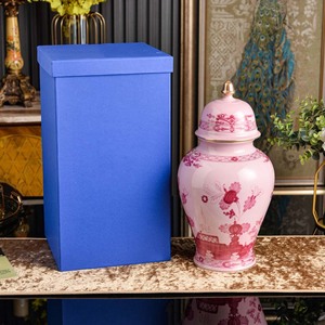 Vase en céramique à motif floral décoratif avec couvercle, pot en porcelaine de style chinois traditionnel pour la maison, la table, l'étagère, ou comme cadeau - Product Image 1