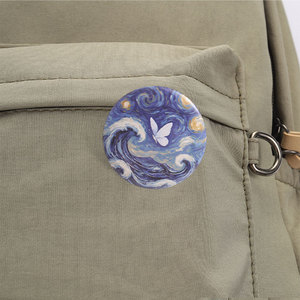 Pin Redondo <span class=keywords><strong>de</strong></span> Metal con Diseño <span class=keywords><strong>de</strong></span> Ola Nocturna Estrellada, Tres Estilos, Arte <span class=keywords><strong>de</strong></span> <span class=keywords><strong>Van</strong></span> <span class=keywords><strong>Gogh</strong></span>, Mariposa, para Decoración <span class=keywords><strong>de</strong></span> Mochilas - Product Image 4