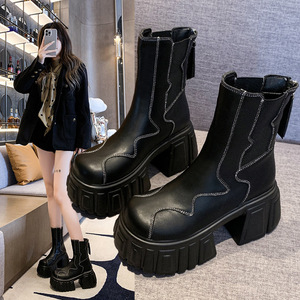 Nouvelles bottes courtes pour femmes automne-hiver avec semelle épaisse, bottes rehaussant la taille, style britannique, talons hauts, chaussures à talon épais - Product Image 1