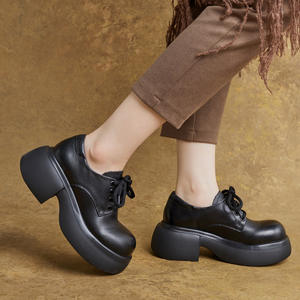 Chaussures basses pour femme en cuir véritable, style britannique, à bout rond, à lacets, légères, à plateforme et à talon compensé, pour l'automne - Product Image 4