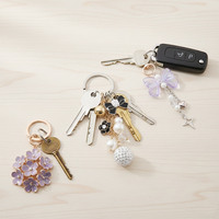 Porte-clés en métal émaillé avec perles, nœuds, papillons, cœurs en cristal, breloque personnalisée, pendentif de sac, cadeau promotionnel, vente en gros