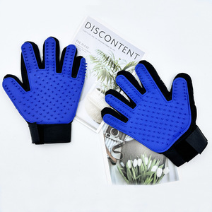 Gants de toilettage pour animaux de compagnie Kaisa, en silicone bleu, pour masser et enlever les poils des chiens et des chats - Product Image 1