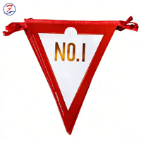 Vente directe d'usine personnalisée, fanions triangulaires en polyester imprimés numériquement 10*10 pouces, drapeau de bannière Windhorse