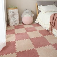 Tapis de sol antidérapant en peluche de 30x30 cm pour chambre à coucher, idéal pour les coins de lit ou les baies vitrées, avec grande surface de moquette épissée