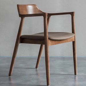 Chaise de salle à manger moderne scandinave japonaise originale classique Hiroshima président simple loisirs dossier en bois massif - Product Image 1