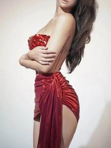 Женское элегантное платье-карандаш с открытыми плечами - Product Image 3