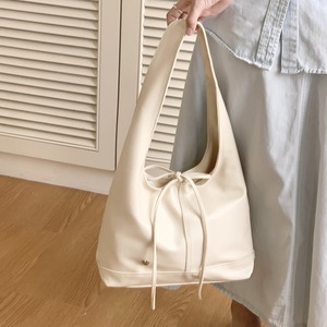 กระเป๋าโท้ทผู้หญิง PU คุณภาพสูง สไตล์วินเทจเกาหลีแบบใหม่ โบว์ฝรั่งเศส ดีไซน์เฉพาะตัว ความจุเยอะ สะพายไหล่เดียว ซิปด้านข้าง - Product Image 3