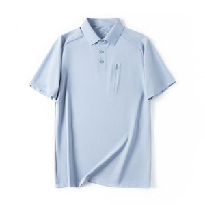 เสื้อโปโลสีพื้นสำหรับผู้ชาย สีฟ้าหมอก โพลีเอสเตอร์ แขนสั้น ใส่ได้ทุกวัน - Product Image 1