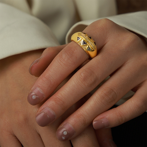 Meilleure Vente Bague Ouverte en Acier Inoxydable Plaqué Or 18K Anti-ternissement pour Femme, Idéale pour Anniversaire et Mariage - Product Image 6