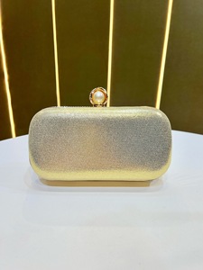 Nouvelle pochette de soirée de luxe rétro à motif carré, ornée de paillettes brillantes, sac à main de luxe pour cérémonie, pochette à perles - Product Image 6