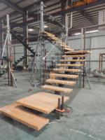 Solution d'escalier en ossature métallique Prima Steel Box pour les projets résidentiels, commerciaux et de villas de luxe