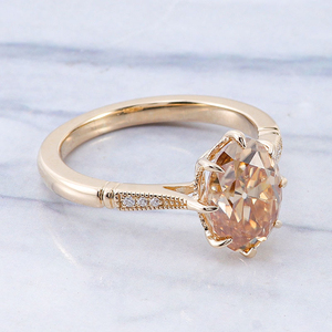 Anillo de Oro de 14k/18k con Moissanita Ovalada de 2 Quilates Color Champán, Anillo de Compromiso, Anillo de Boda, Regalo de San Valentín - Product Image 4