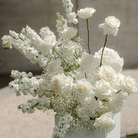 Décoration de mariage MoKtong : Boule de fleurs artificielles en soie en gros pour fête de jardin et autel de gazebo