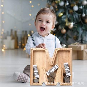 Hucha de madera con forma de letra del alfabeto, caja de dinero de madera maciza para niños de 2 a 4 años, color natural - Product Image 2