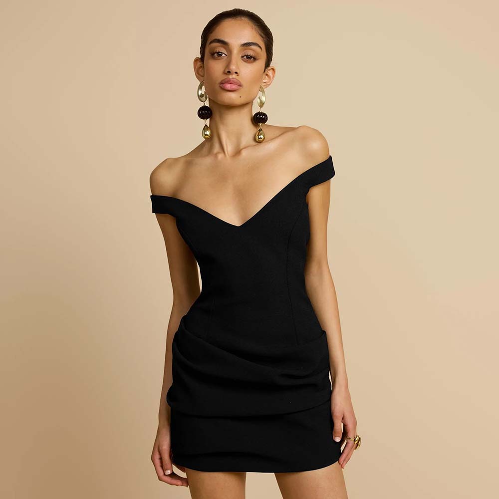 Remarque : comprend une sangle en cuir et une fermeture éclair dissimulée.