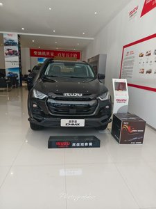<span class=keywords><strong>Pickup</strong></span> Isuzu D-MAX Nuovo di Zecca Diesel 4WD Automatico in Vendita - Product Image 2