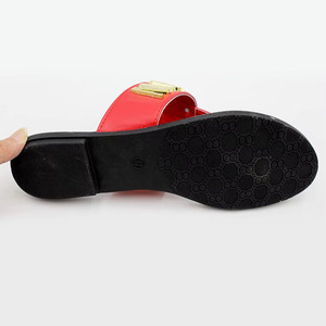 <span class=keywords><strong>2025</strong></span> mới nhất thời trang và thoải mái Femme <span class=keywords><strong>Flip</strong></span> <span class=keywords><strong>Flops</strong></span> dành cho phụ nữ thiết kế mới thoáng khí chống trượt phẳng dép - Product Image 6