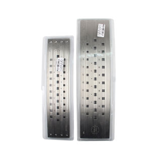 لوحة سحب أسلاك فولاذية عالية الصلابة من O.M.O إيطاليا، بفتحات مربعة، أدوات صناعة المجوهرات، لوحة سحب أسلاك مستطيلة - Product Image 6