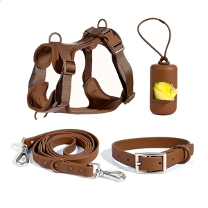 Harnais pour chien sans traction en PVC de luxe personnalisé OEM, ensemble de laisse et collier pour animaux de compagnie réglable et imperméable, fournitures pour animaux de compagnie - Product Image 2