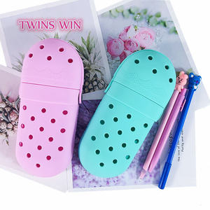 Venta caliente organizador <span class=keywords><strong>de</strong></span> almacenamiento <span class=keywords><strong>de</strong></span> <span class=keywords><strong>maquillaje</strong></span> <span class=keywords><strong>de</strong></span> silicona y estuche <span class=keywords><strong>de</strong></span> lápices bolsa <span class=keywords><strong>de</strong></span> cosméticos <span class=keywords><strong>para</strong></span> <span class=keywords><strong>adolescentes</strong></span> Pencase1631 - Product Image 1