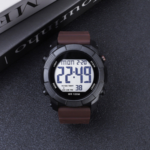 Reloj Deportivo Electrónico Cronógrafo Personalizado para Hombre, Resistente al Agua 100 Metros, Luminoso, con Cronómetro y Alarma para Estudiantes y Actividades al Aire Libre - Product Image 3