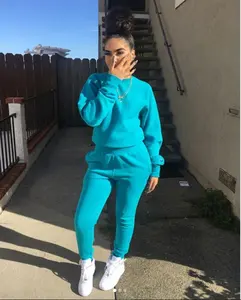 Wholesale custom fashion Casual Street wear Outdoor Branded Unique Design Plain women winter Sweatsuit Tracksuit